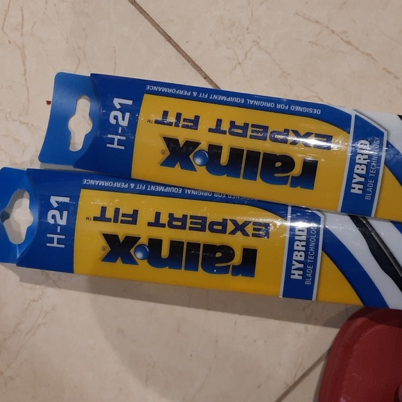 NIP RAIN-X EXPERT FIT HYBRID WINDSHIELD WIPER 2 PAIRS Car - Picture 2 of 4